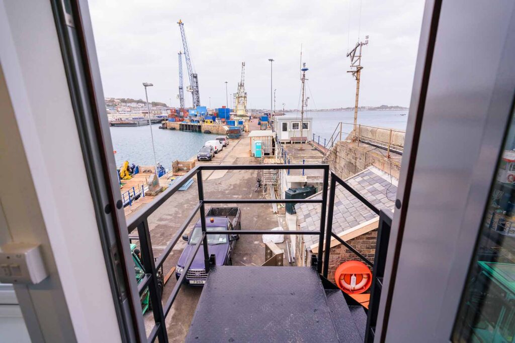 vts operator position first floor stairway