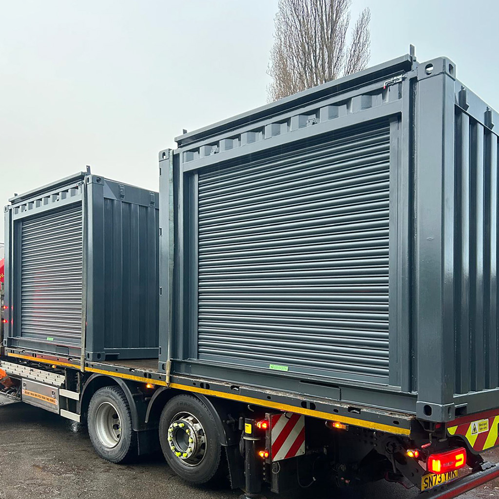 shipping container bar food outlet flat back truck