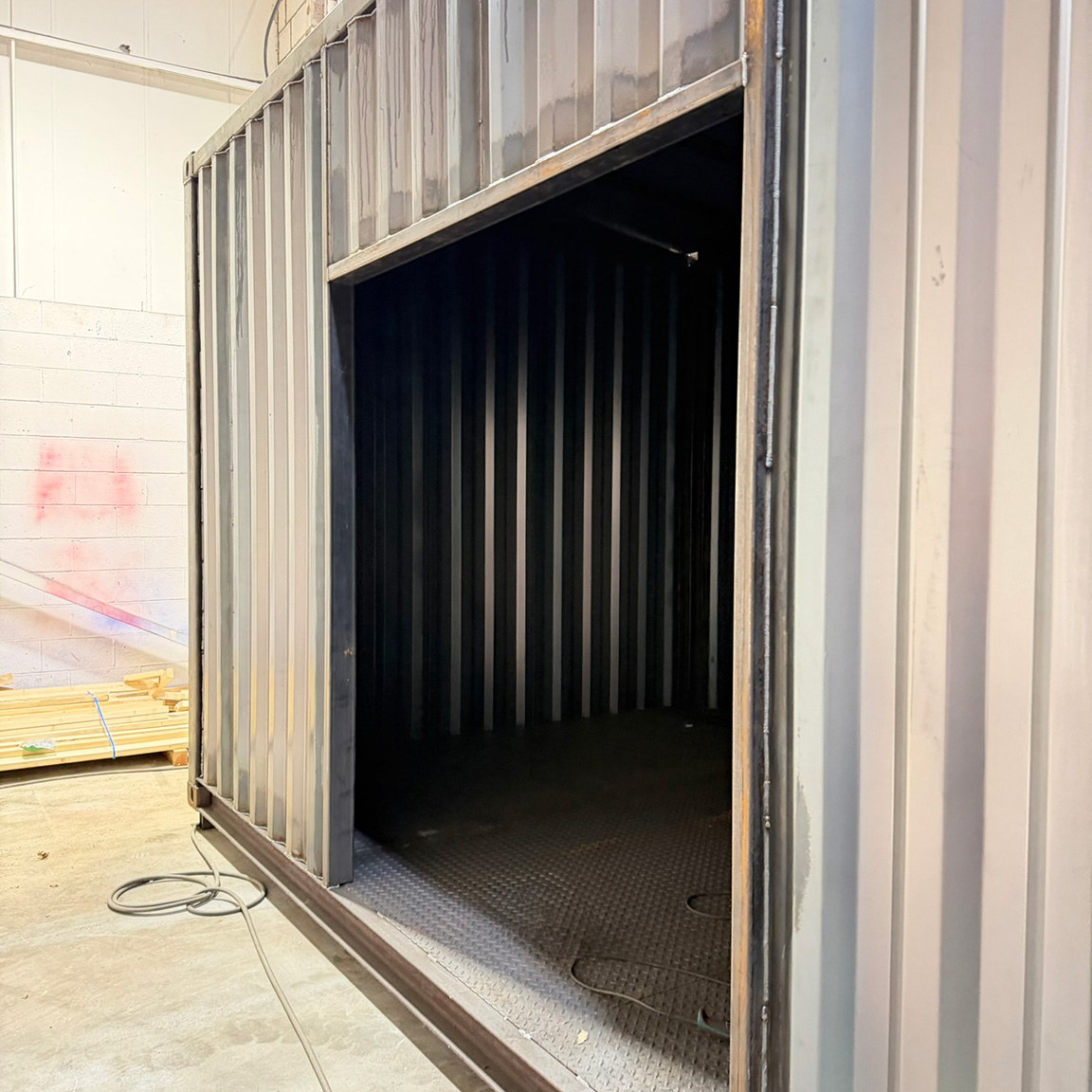 15 Doorway complete Switch house container